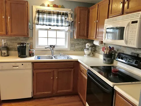 11 Homestead Lane Dover NH 03820