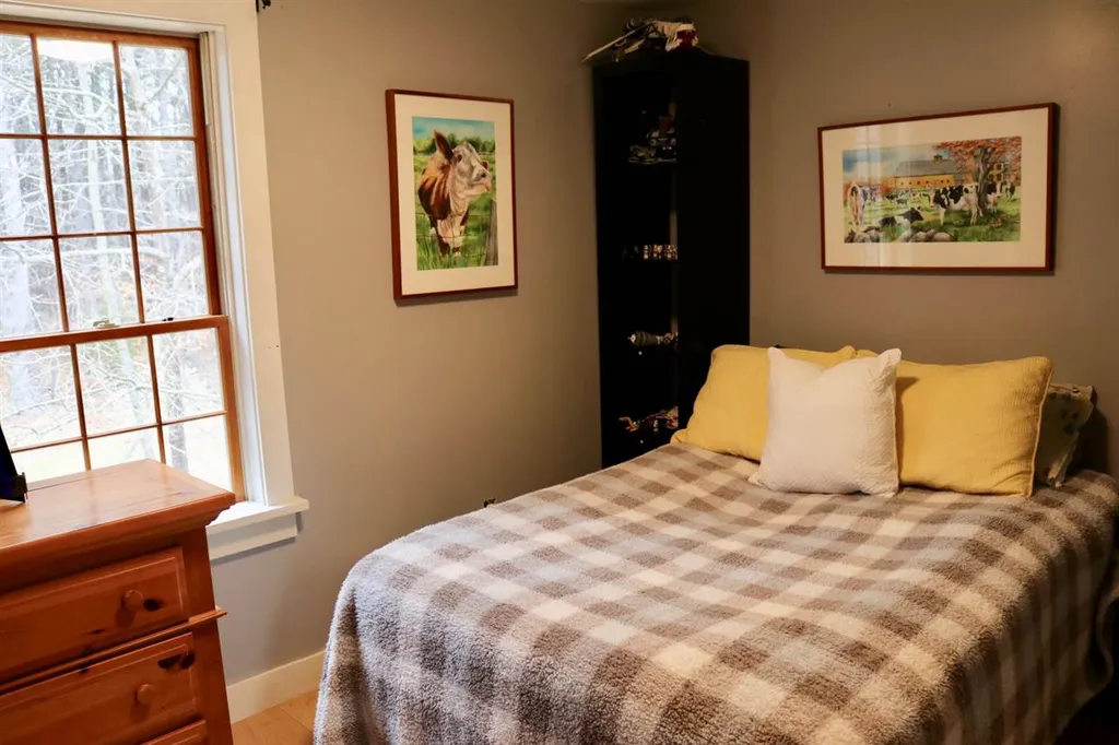 1404 Franklin Pierce Highway Barrington NH 03825
