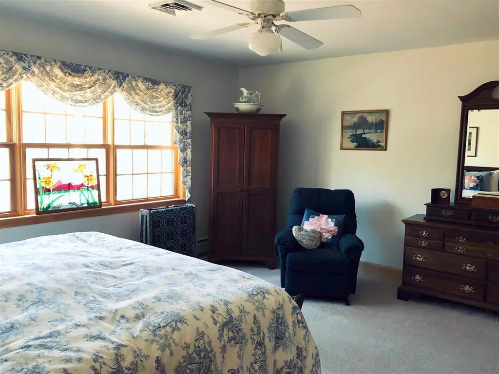94 Spruce Road Wolfeboro NH 03894