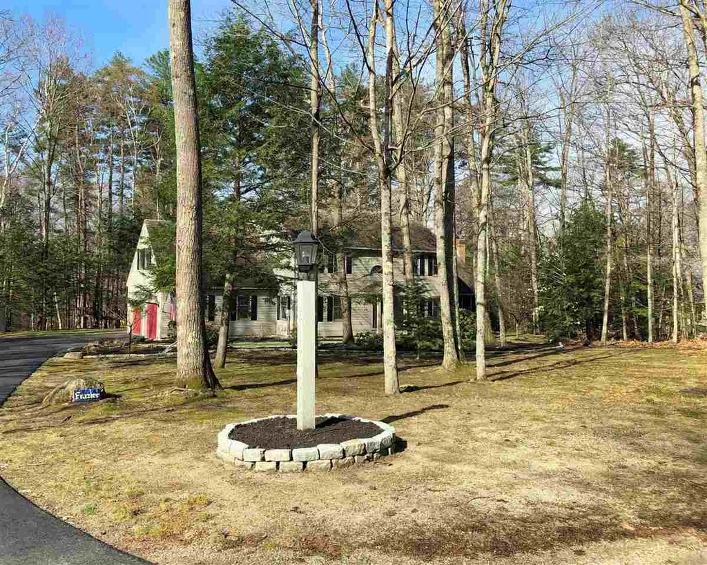 94 Spruce Road Wolfeboro NH 03894
