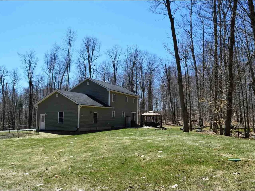 52 Button Road Fairfax VT 05454
