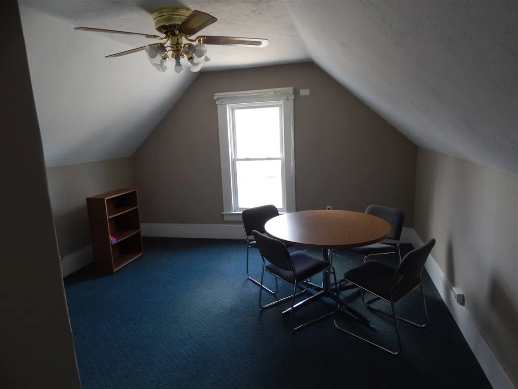 448 West Main Street Tilton NH 03276