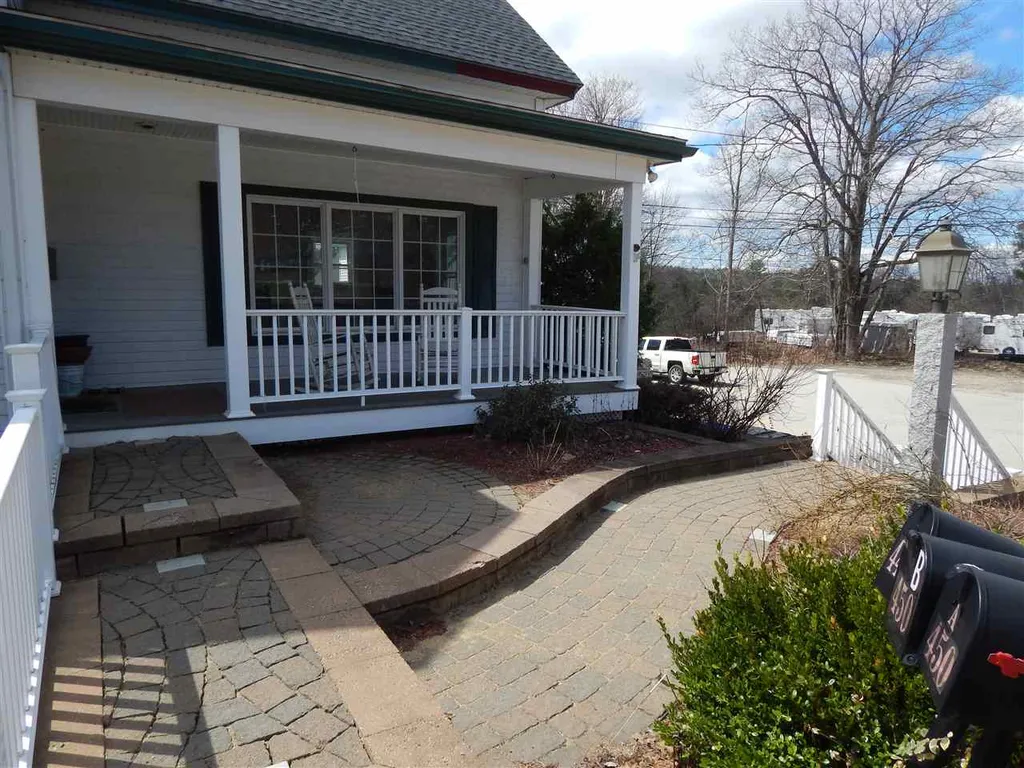 448 West Main Street Tilton NH 03276