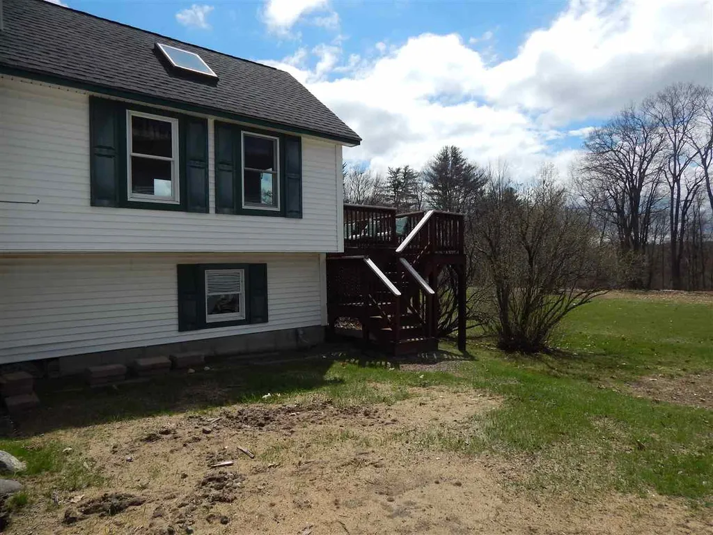 448 West Main Street Tilton NH 03276