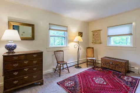 8 Border Lane Woodstock VT 05091