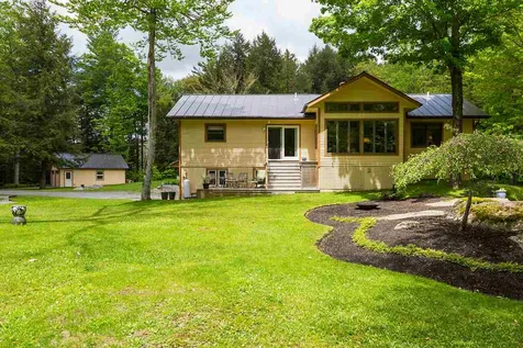 8 Border Lane Woodstock VT 05091