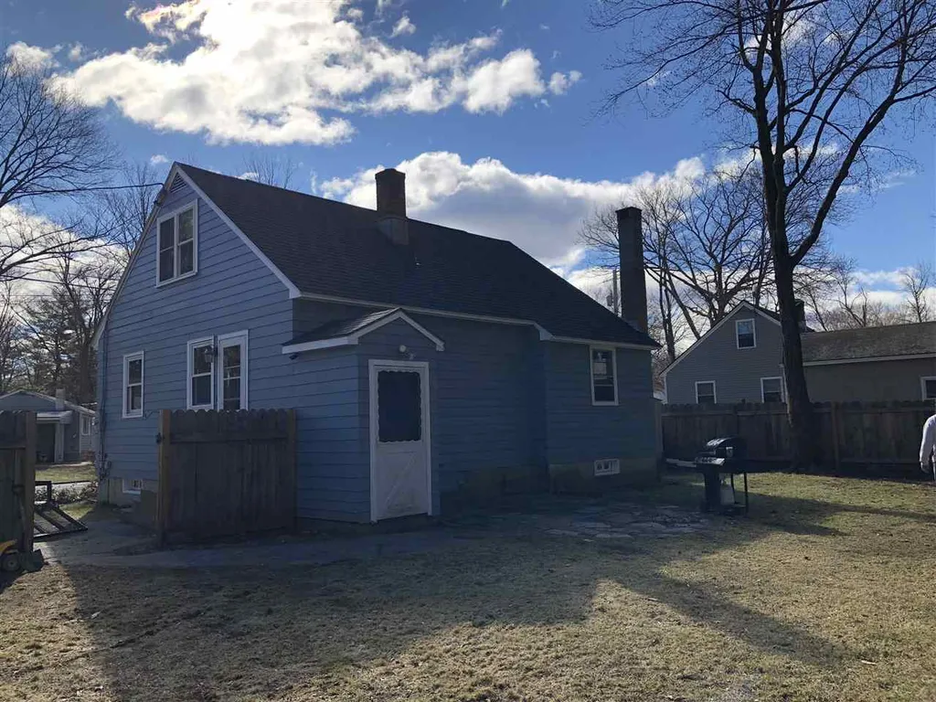 138 Pako Avenue Keene NH 03431