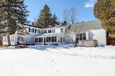 94 Martin Road Weare NH 03281