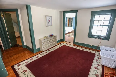 94 Martin Road Weare NH 03281