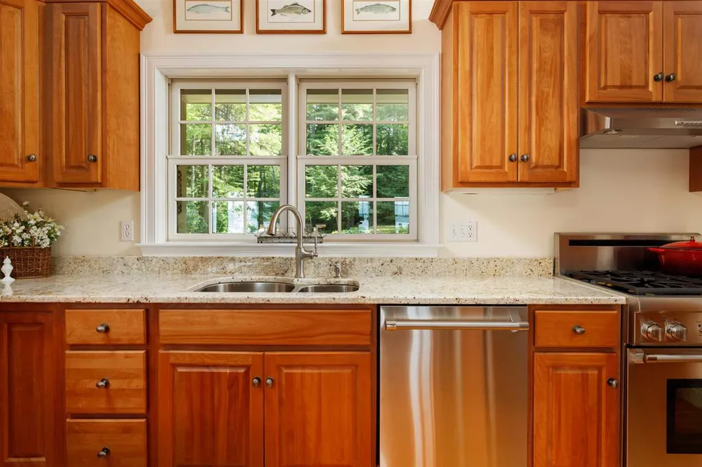 124 Broadside Road Wolfeboro NH 03894