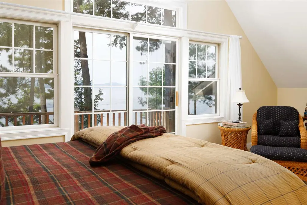 124 Broadside Road Wolfeboro NH 03894