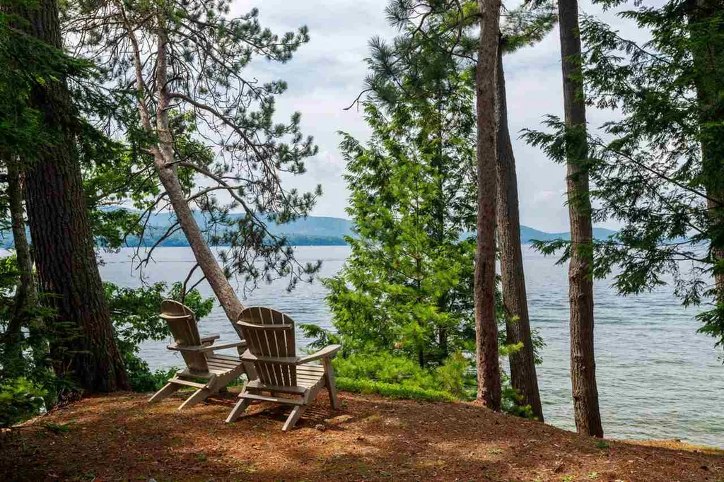 124 Broadside Road Wolfeboro NH 03894