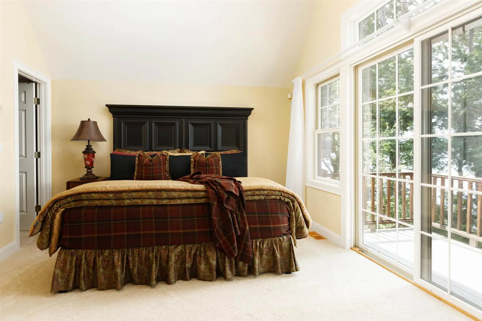 124 Broadside Road Wolfeboro NH 03894