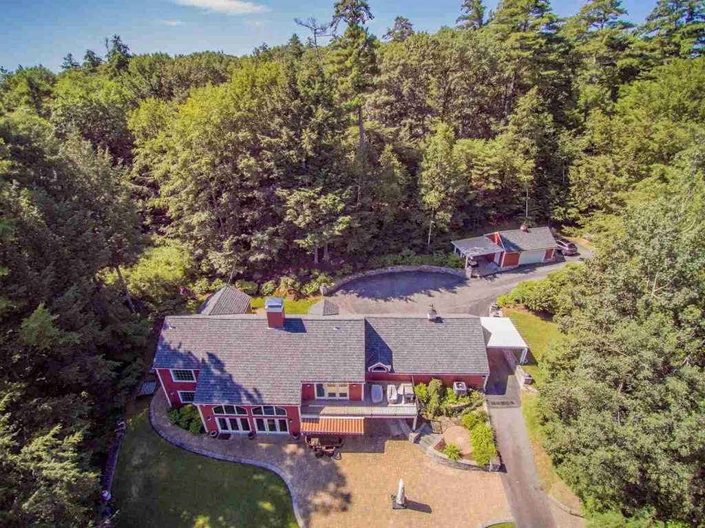 3 Wyanoke Gate Lane Wolfeboro NH 03894