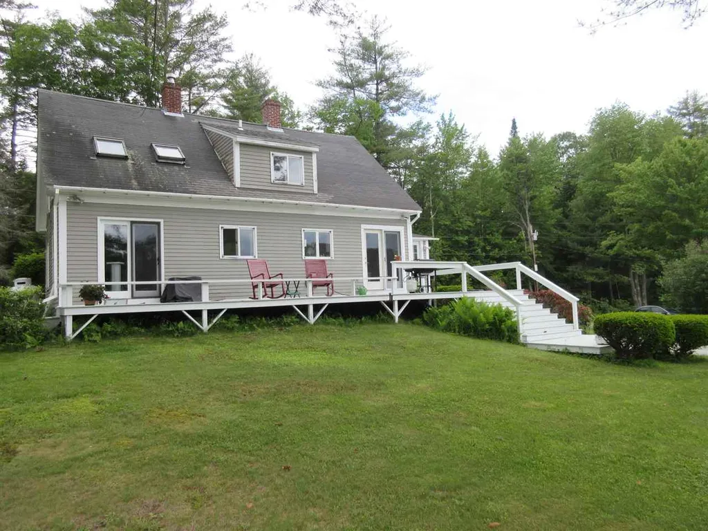 6 South Elmwood Road Hancock NH 03449
