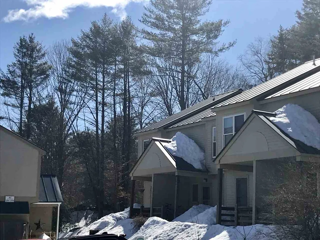 40 Potter Place Enfield NH 03748