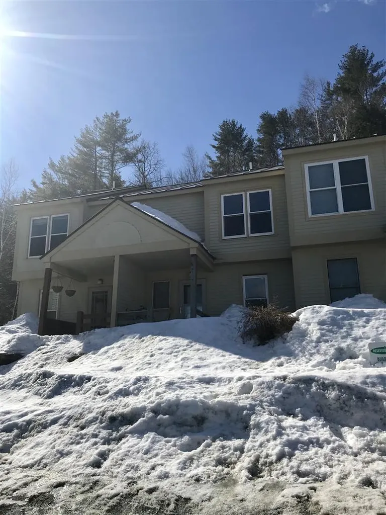40 Potter Place Enfield NH 03748