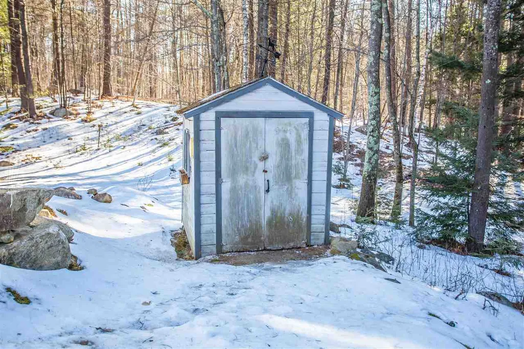 240 Forest Road Lyndeborough NH 03082