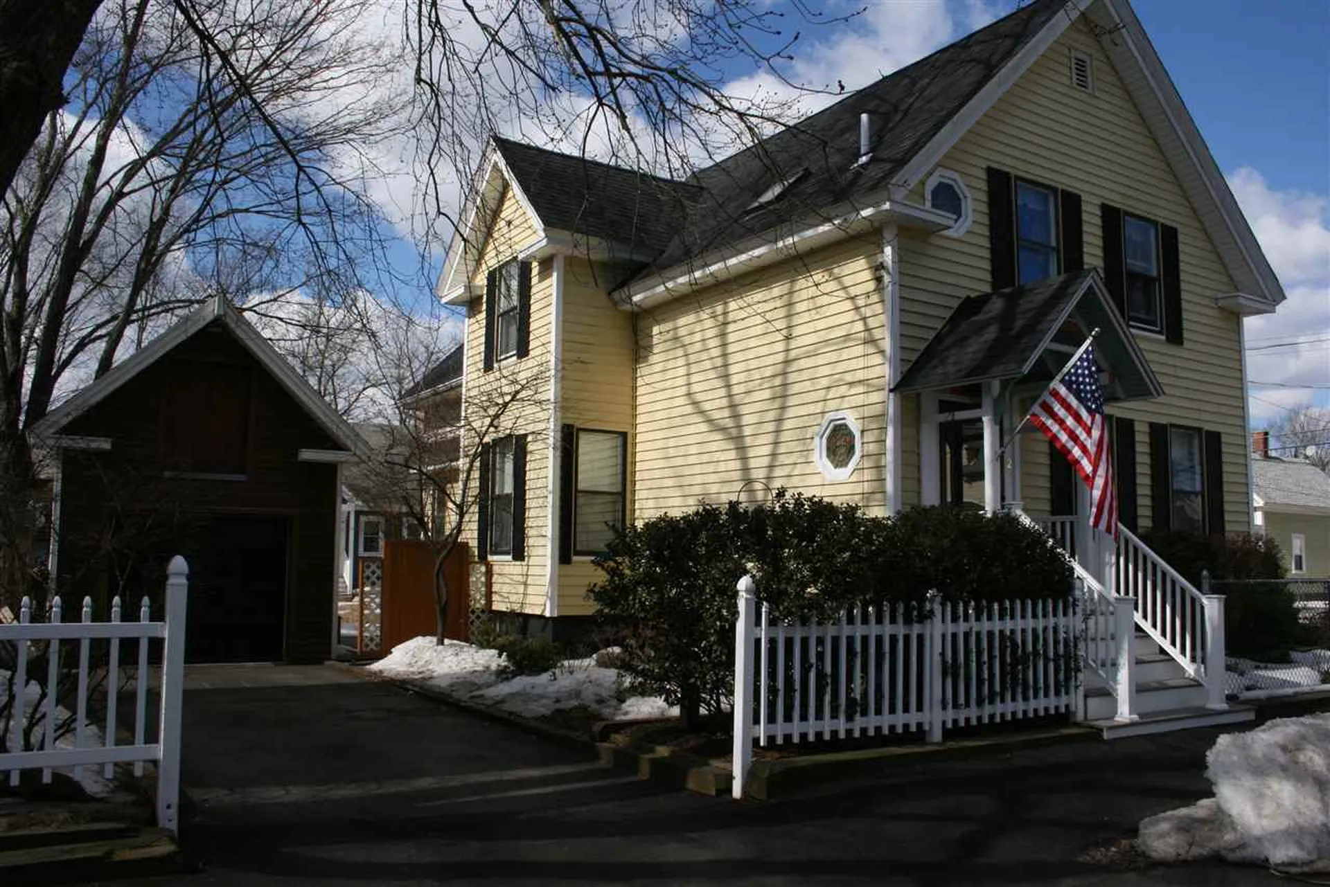 2 Spruce Street Concord NH 03301