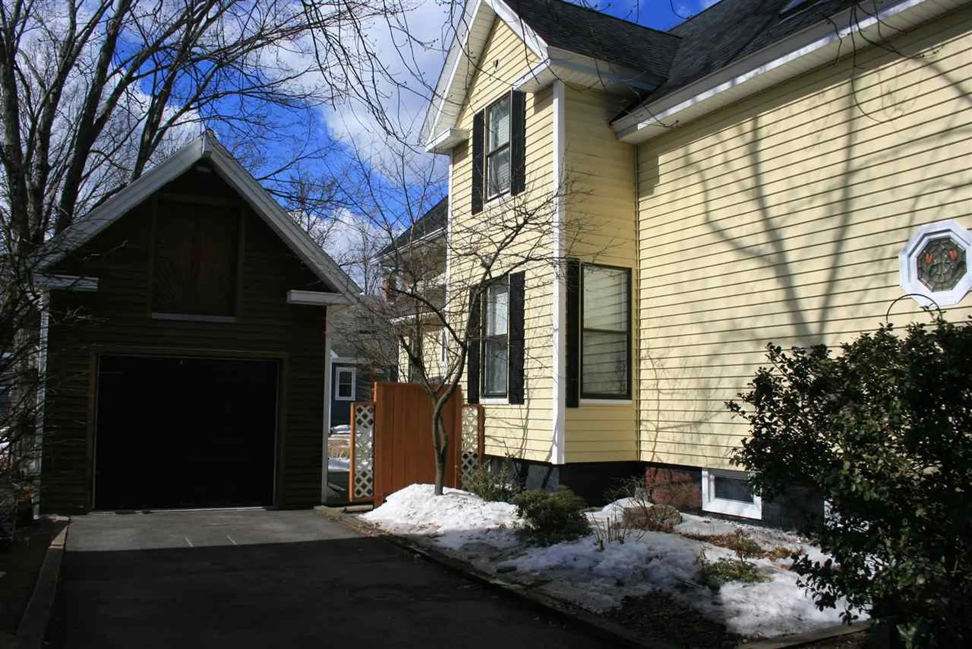 2 Spruce Street Concord NH 03301
