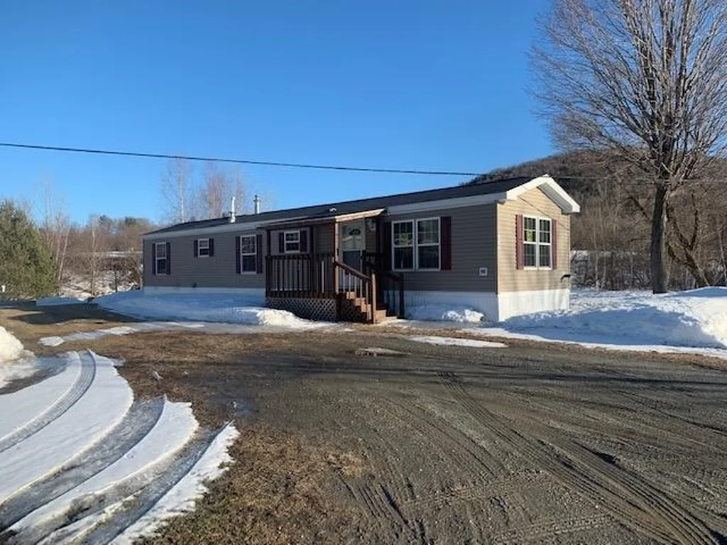44 E Highland Drive Johnson VT 05656
