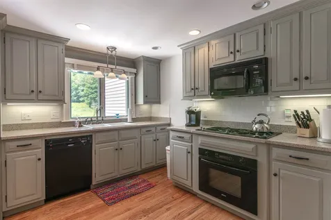 1377 Pomfret Road Pomfret VT 05067