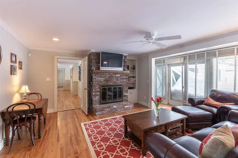 1377 Pomfret Road Pomfret VT 05067