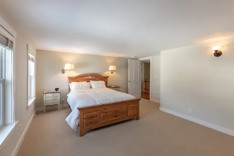 1377 Pomfret Road Pomfret VT 05067