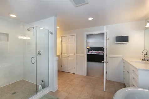 1377 Pomfret Road Pomfret VT 05067