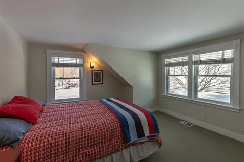 1377 Pomfret Road Pomfret VT 05067