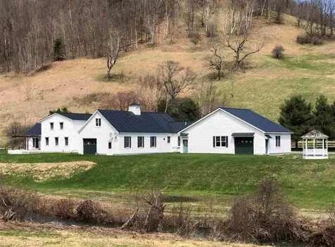 1377 Pomfret Road Pomfret VT 05067