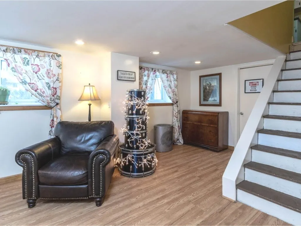 57 Mcintosh Avenue South Burlington VT 05403