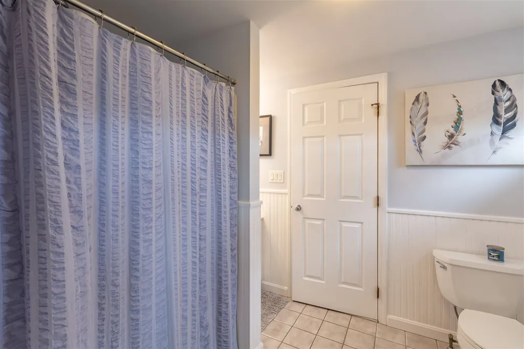20 Gentian Road Hampton NH 03842