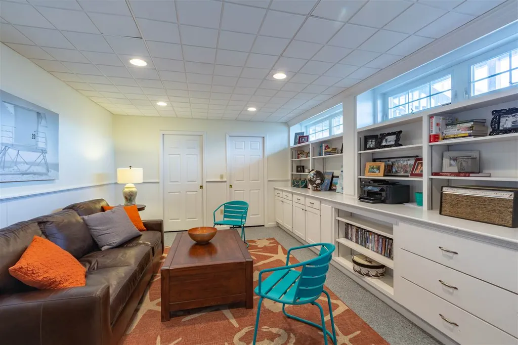 20 Gentian Road Hampton NH 03842