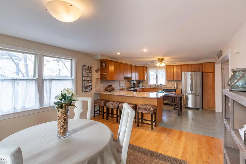 20 Gentian Road Hampton NH 03842