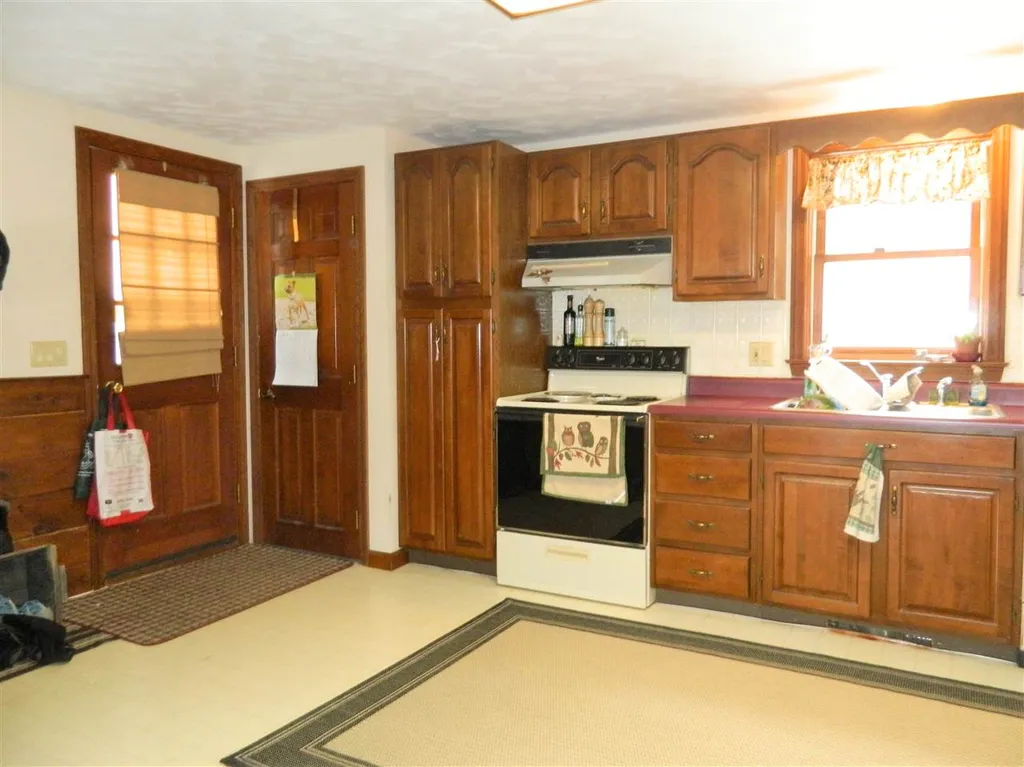 107 Shaw Hill Road Sanbornton NH 03269