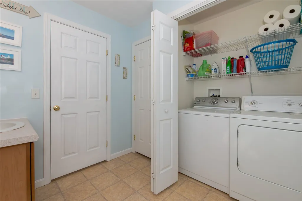 93 Cherub Drive Farmington NH 03835