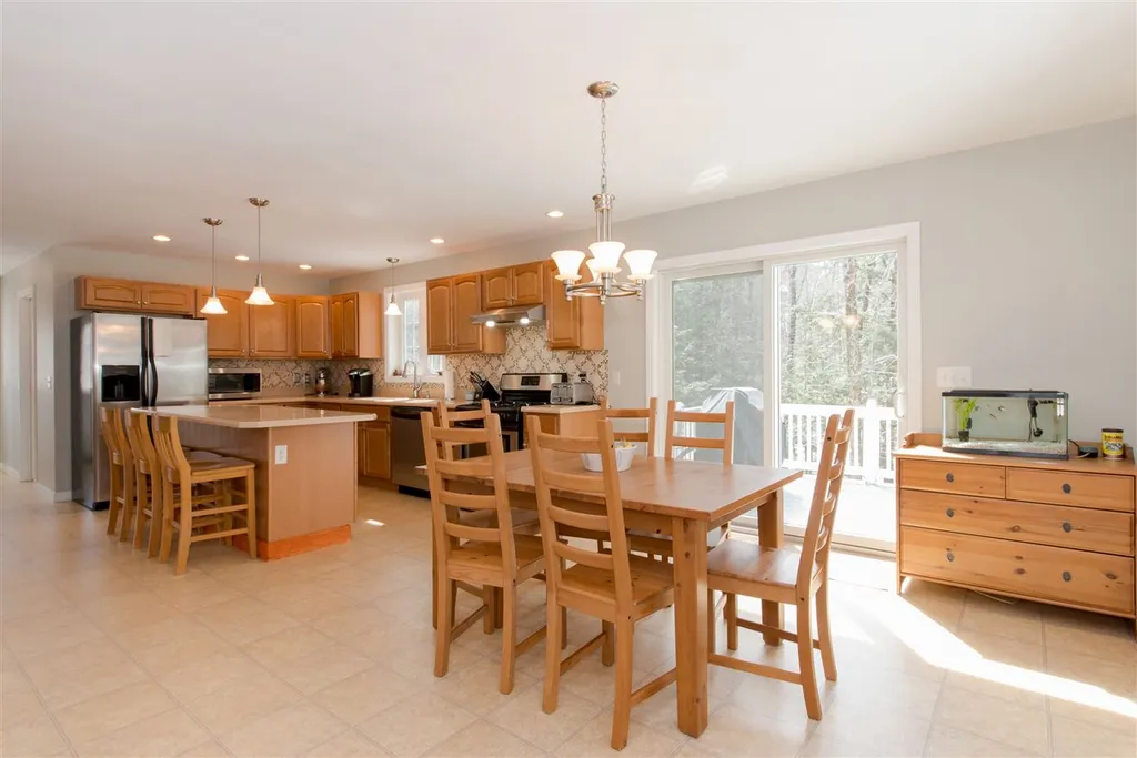 93 Cherub Drive Farmington NH 03835
