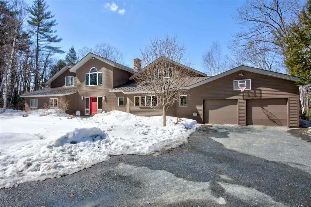 6 Heather Lane Hanover NH 03755