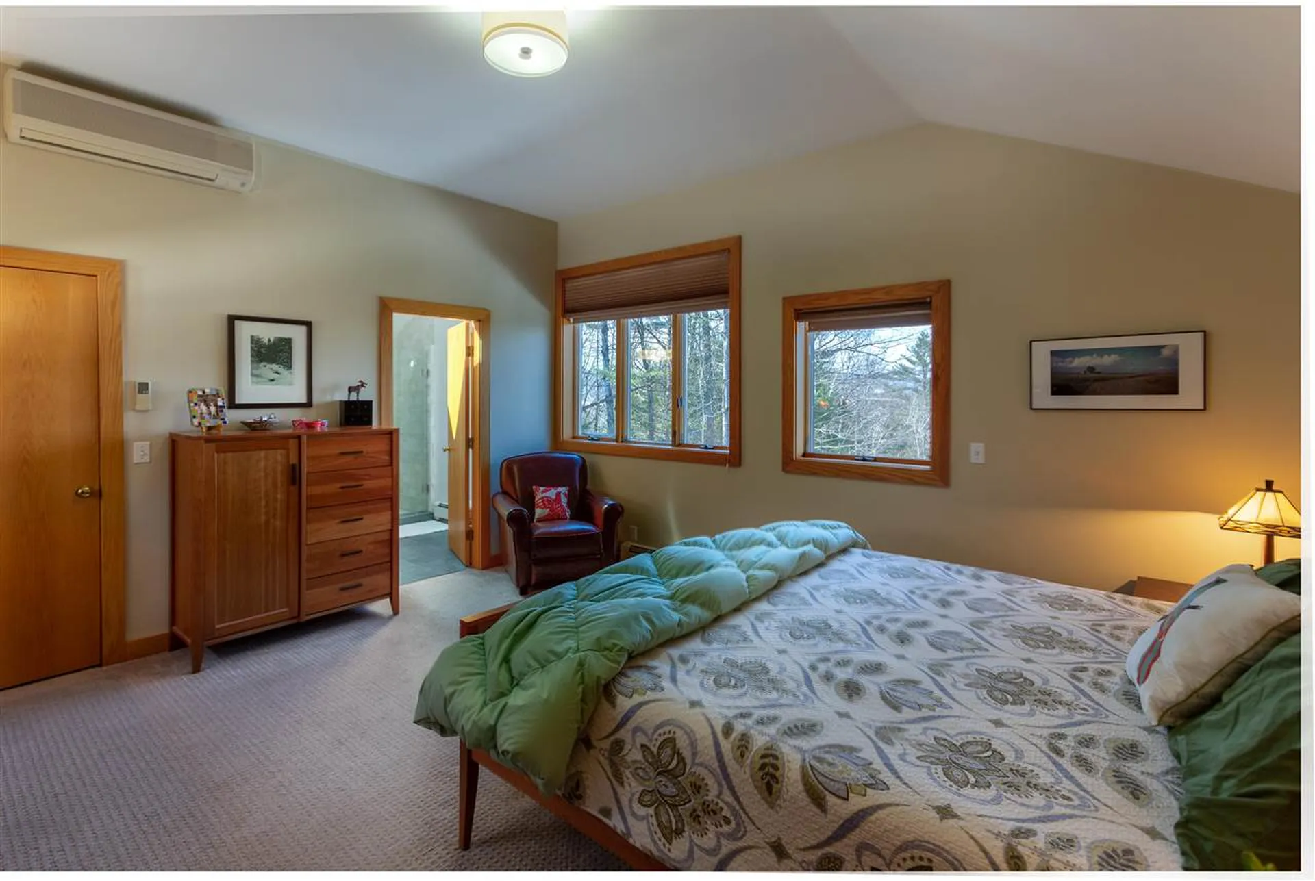 6 Heather Lane Hanover NH 03755