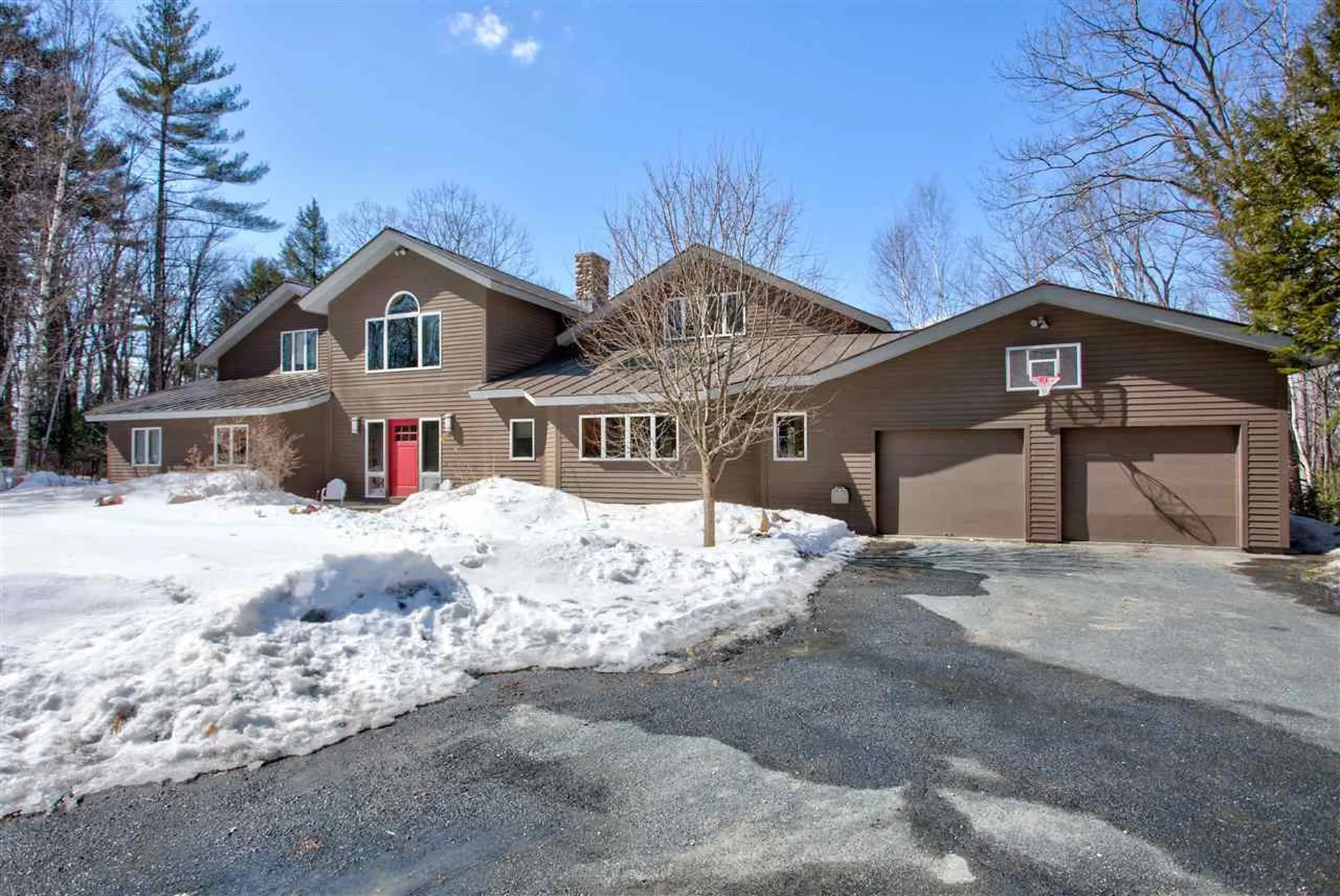 6 Heather Lane Hanover NH 03755