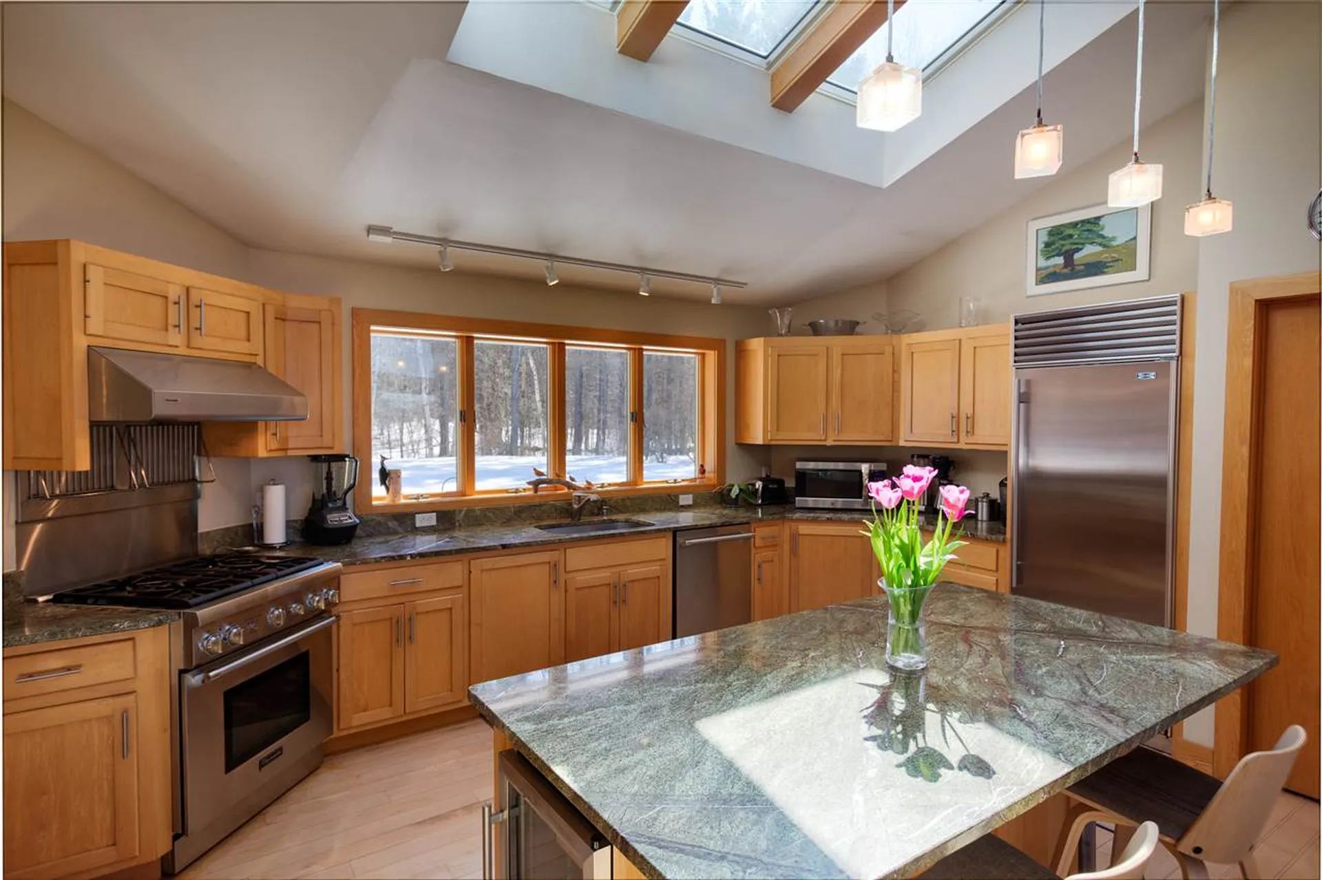 6 Heather Lane Hanover NH 03755
