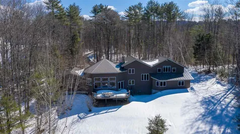 6 Heather Lane Hanover NH 03755