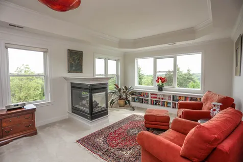 9 Burgundy Terrace Bedford NH 03110