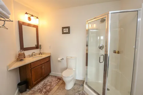 9 Burgundy Terrace Bedford NH 03110