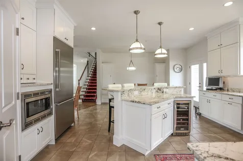 9 Burgundy Terrace Bedford NH 03110