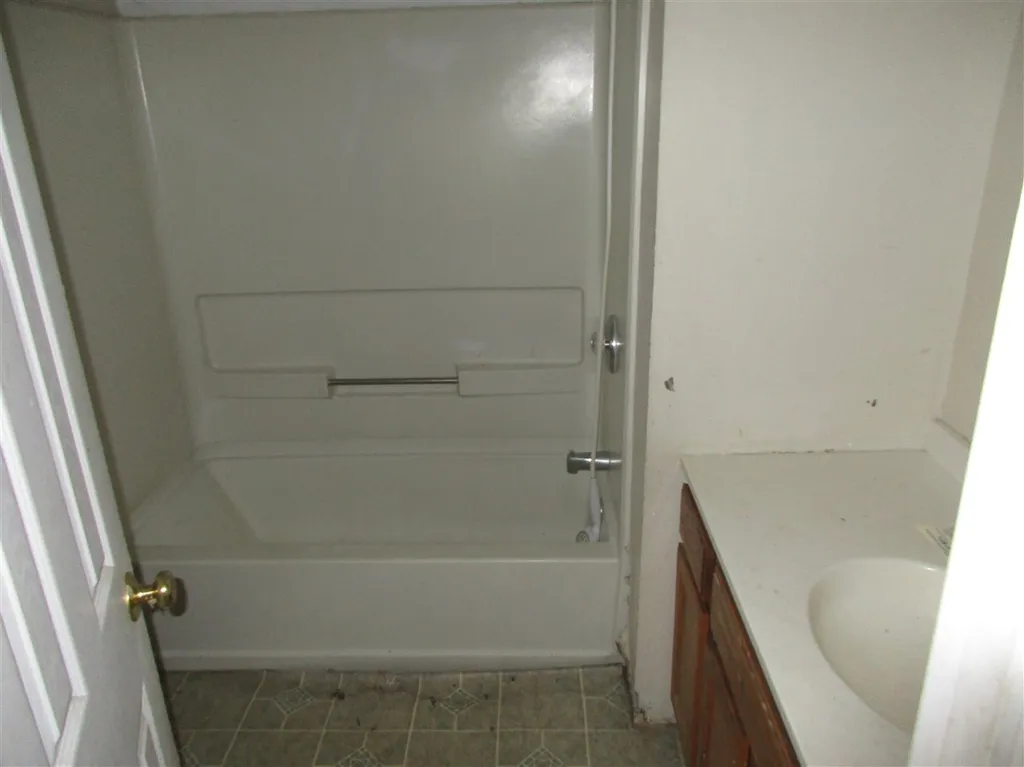 459 River Road Colchester VT 05446