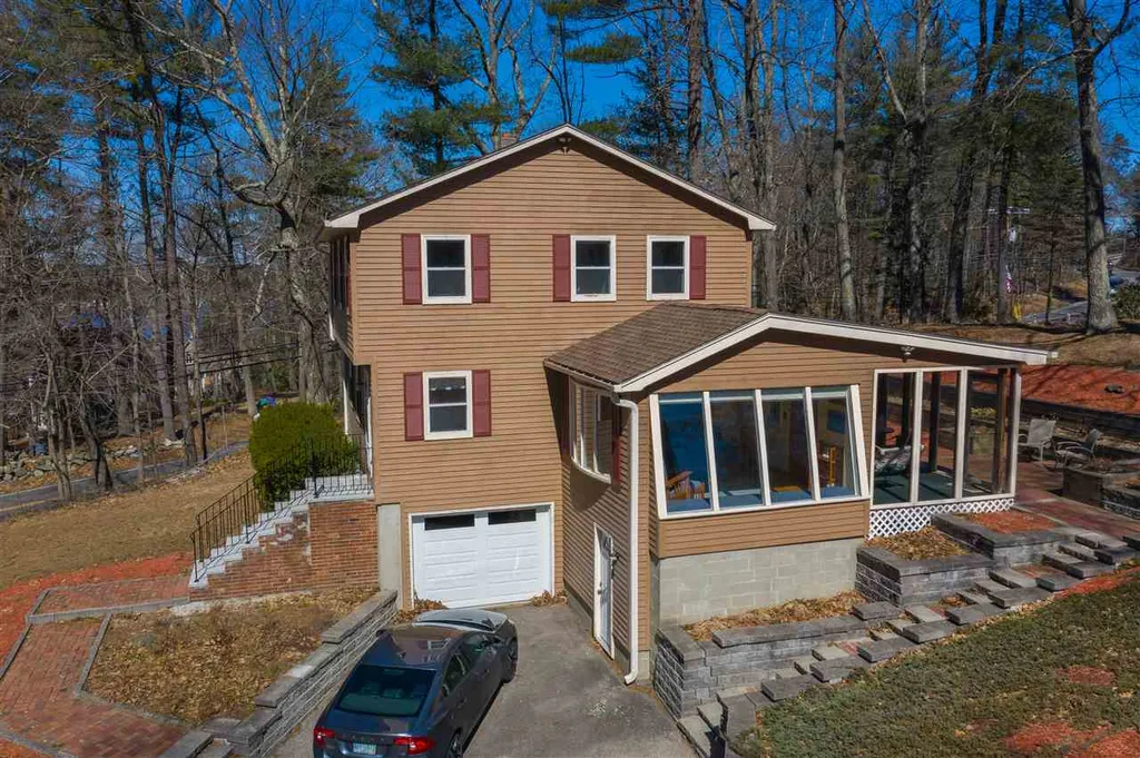 179 Range Road Windham NH 03087