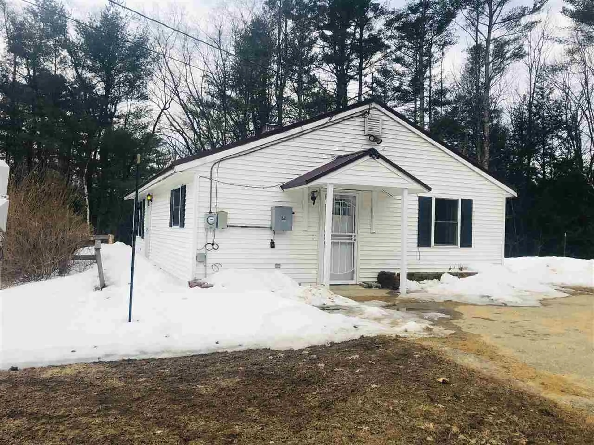32 Highland Avenue Tilton NH 03276