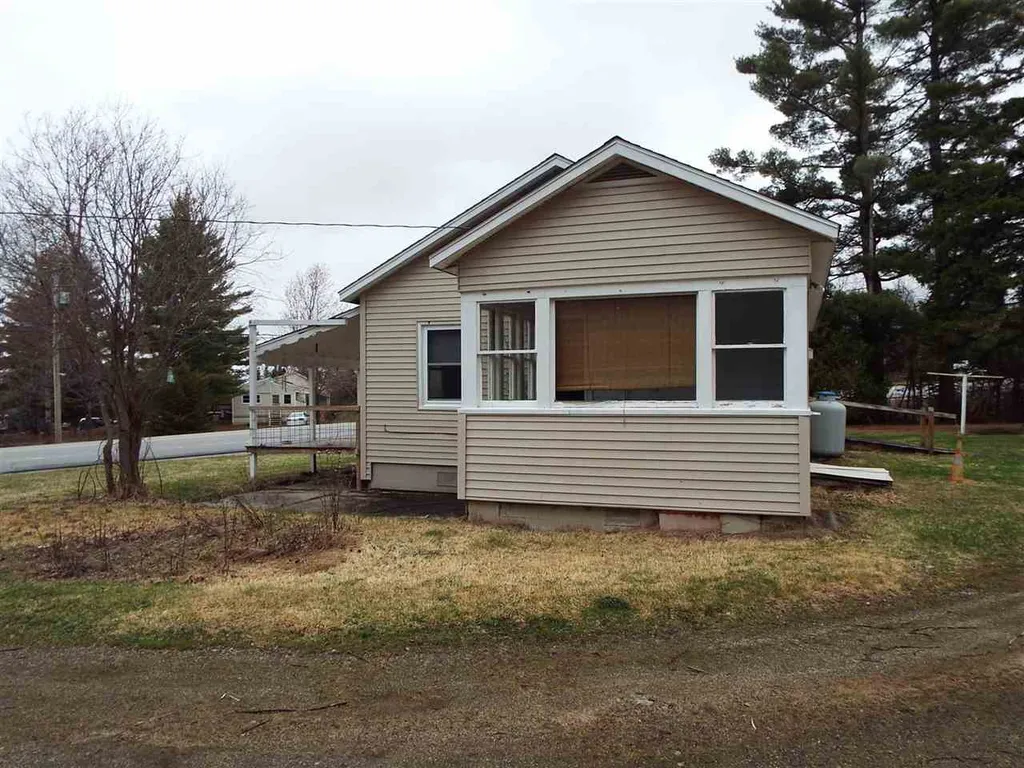 260 Route 115 Carroll NH 03598